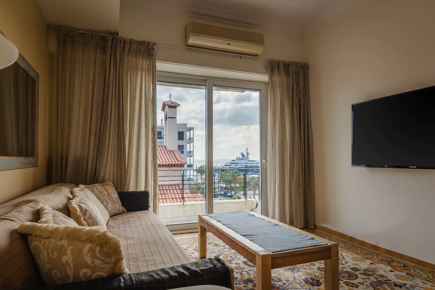 Apartment #6 Piraeus  - Photo #4